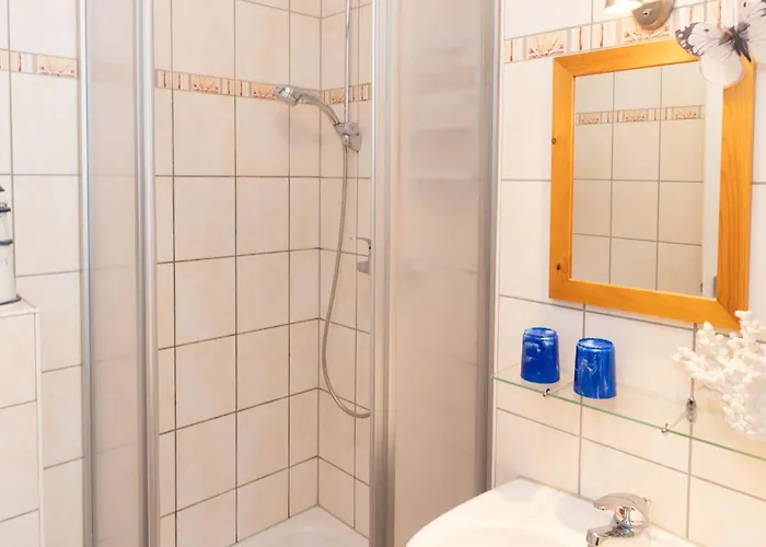 Apartment Henneberg By Interhome